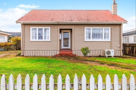 Photo of property in 64 Ngatai Street, Taumarunui, 3920