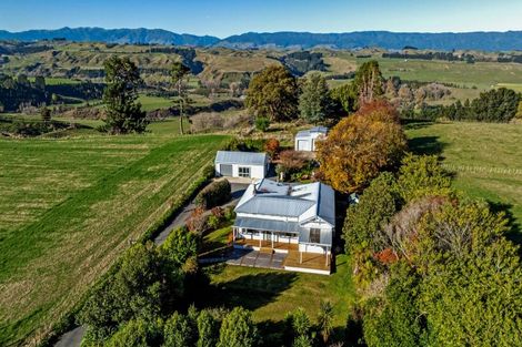 Photo of property in 2778 Kimbolton Road, Kimbolton, Feilding, 4777