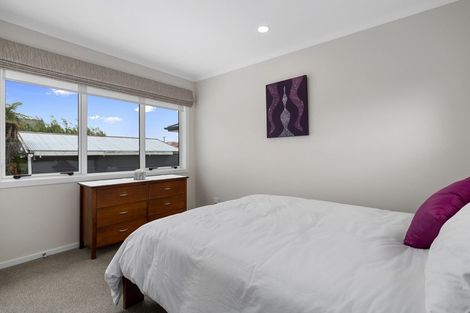 Photo of property in 186u4 Cambridge Road, Hillcrest, Hamilton, 3216