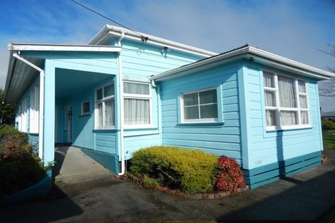 Photo of property in 104 Peel Street, Westport, 7825