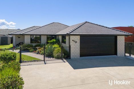 Photo of property in 14 Reel Road, Athenree, Waihi Beach, 3611
