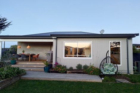 Photo of property in 81 Rogers Road, Bay View, Napier, 4104