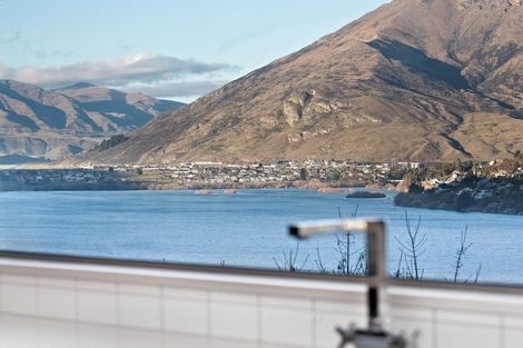 Photo of property in 2/11 Gum Lane, Queenstown, 9300