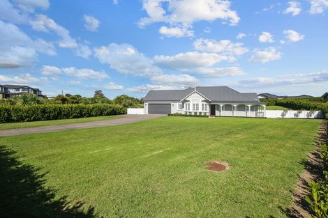 Photo of property in 26 Church View Road, Waiau Pa, Pukekohe, 2679