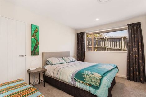 Photo of property in 2 Somerton Rise, Westmorland, Christchurch, 8025