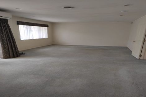 Photo of property in 16a Gills Avenue, Papakura, 2110