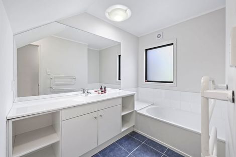 Photo of property in 18 Janome Place, Bucklands Beach, Auckland, 2014