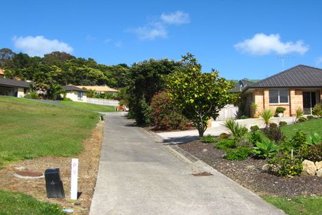 Photo of property in 6 Javelin Close, Gulf Harbour, Whangaparaoa, 0930