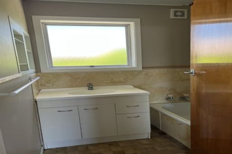 Photo of property in 55 Rutherford Street, Chedworth, Hamilton, 3210