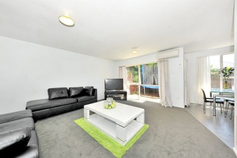 Photo of property in 152 Main South Road, Sockburn, Christchurch, 8042