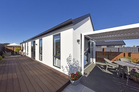 Photo of property in 12 Croydon Street, Woodend, 7610