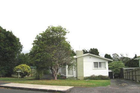 Photo of property in 4 Gregg Place, Sunnyvale, Auckland, 0612