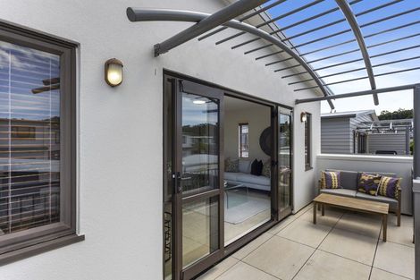 Photo of property in The Grange, 48/92 Bush Road, Albany, Auckland, 0632