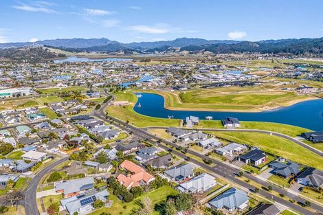 Photo of property in 102 Kupe Drive, Whitianga, 3510