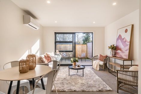 Photo of property in 7/240 Stokes Valley Road, Stokes Valley, Lower Hutt, 5019