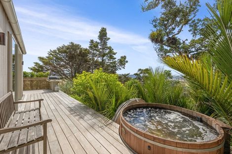Photo of property in 340 Cames Road, Mangawhai, 0975