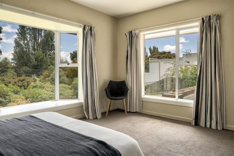 Photo of property in 92 Palatine Terrace, Saint Martins, Christchurch, 8022