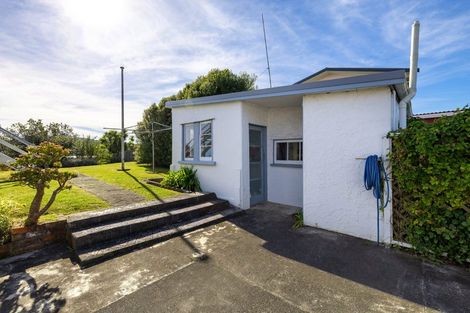 Photo of property in 7 Nihinihi Avenue, Raglan, 3225