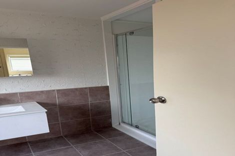 Photo of property in 223 Waitemata Drive, Ranui, Auckland, 0612