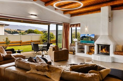 Photo of property in 11 Hortons Way, Cromwell, 9310