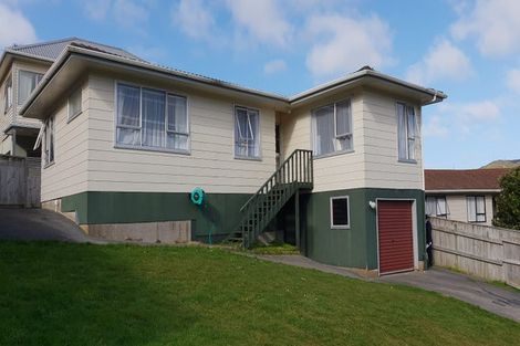 Photo of property in 60 Percy Dyett Drive, Karori, Wellington, 6012