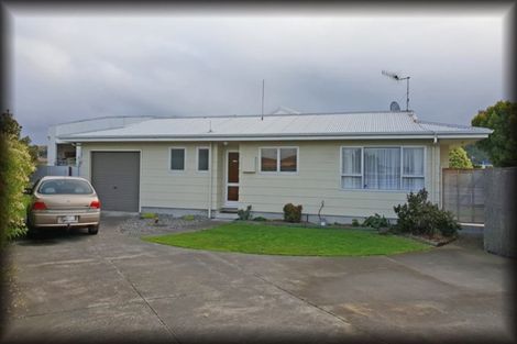 Photo of property in 2/22 Oxford Street, Taradale, Napier, 4112