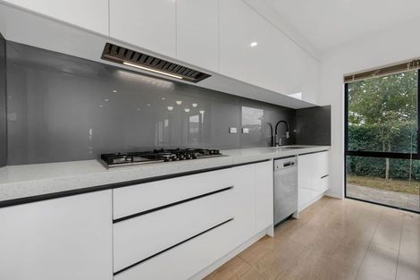 Photo of property in 76 Donegal Park Drive, Flat Bush, Auckland, 2019