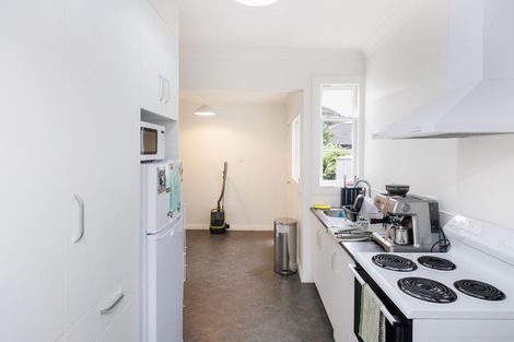 Photo of property in 28-30 Rawhiti Avenue, Palmerston North, 4410