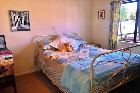 Photo of property in 24 Princes Street, Levin, 5510