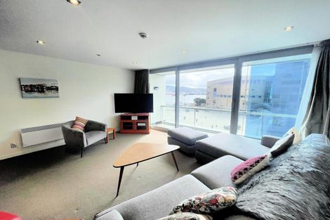 Photo of property in Portal Apartments, 4b/42 Cable Street, Te Aro, Wellington, 6011