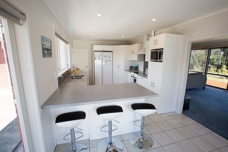 Photo of property in 16 Percival Road, Paraparaumu Beach, Paraparaumu, 5032