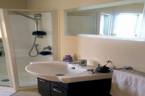 Photo of property in 66a Constable Street, Newtown, Wellington, 6021