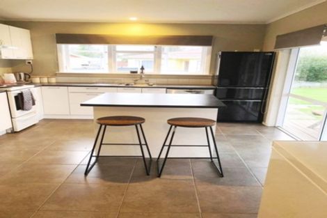 Photo of property in 15a Roosevelt Street, Levin, 5510