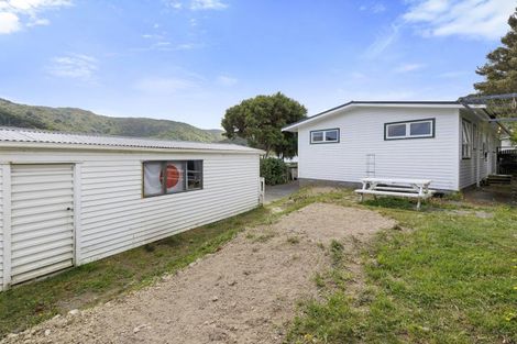 Photo of property in 14 Matariki Grove, Wainuiomata, Lower Hutt, 5014