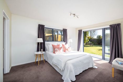 Photo of property in 8 Mull Place, Broomfield, Christchurch, 8042