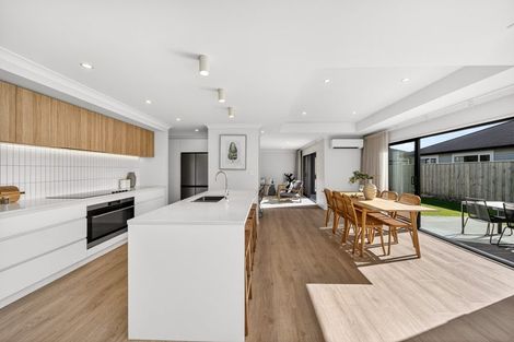 Photo of property in 49 Watkins Drive, Rangiora, 7400