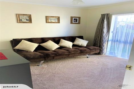 Photo of property in 37f2 Bould Street, Johnsonville, Wellington, 6037