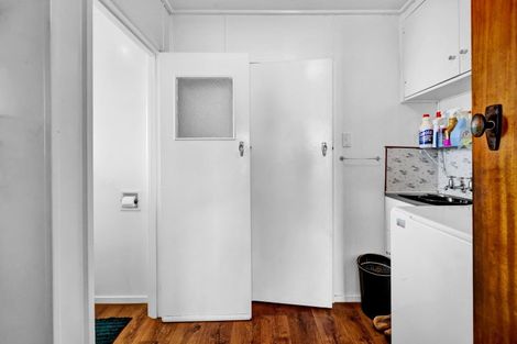 Photo of property in 445 Broadway, Stratford, 4332