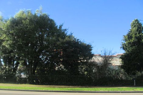 Photo of property in 2/2 Heretaunga Street East, Parkvale, Hastings, 4122