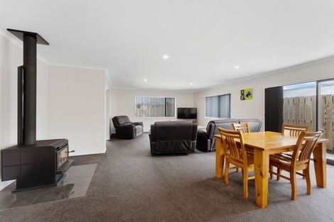 Photo of property in 22a Juliet Street, Stratford, 4332