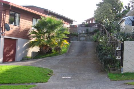 Photo of property in 2/30 Eugenia Rise, Totara Heights, Auckland, 2105