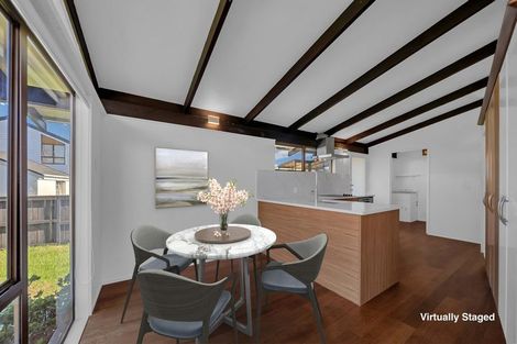 Photo of property in 44 Miltonia Avenue, Te Atatu South, Auckland, 0610