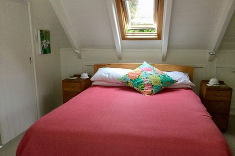 Photo of property in 27 Hastings Parade, Devonport, Auckland, 0624