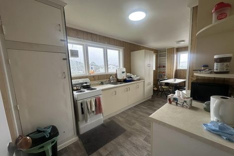 Photo of property in 80 Seddon Street, Naenae, Lower Hutt, 5011