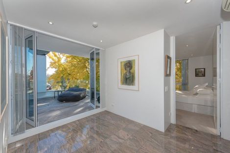 Photo of property in 1a Hamilton Parade, Hamilton Central, Hamilton, 3204