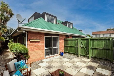 Photo of property in 9 Cherry Place, Casebrook, Christchurch, 8051