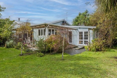 Photo of property in 37 Kiharoa Street, Otaki Beach, Otaki, 5512