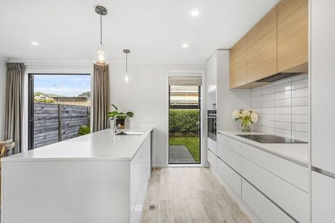 Photo of property in 1b Breakwater Way, Whitby, Porirua, 5024