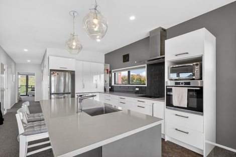 Photo of property in 33 Hihitahi Rise, Paihia, 0200