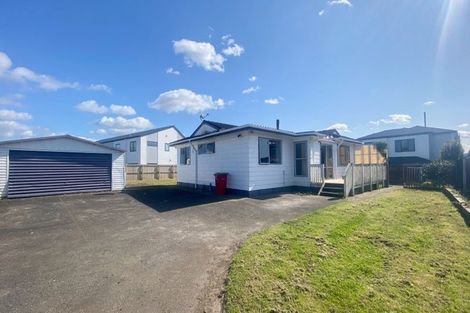 Photo of property in 5 Adel Place, Weymouth, Auckland, 2103